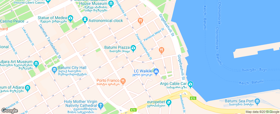 Отель Piazza Four Colours на карте Грузии