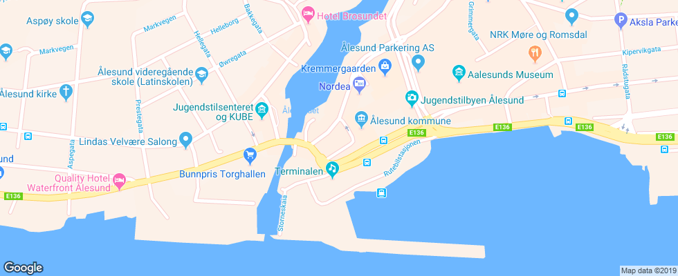 Отель First Hotel Atlantica на карте Норвегии
